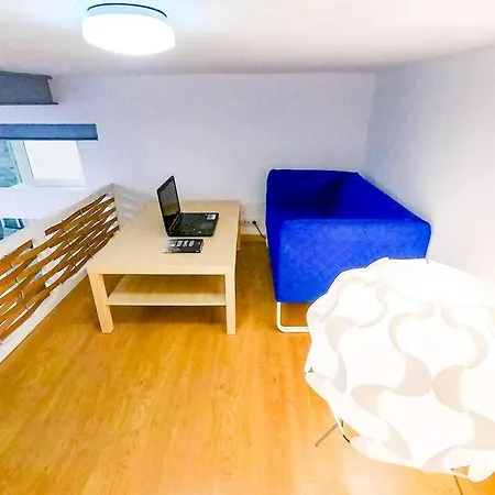 Barullo House アパート *